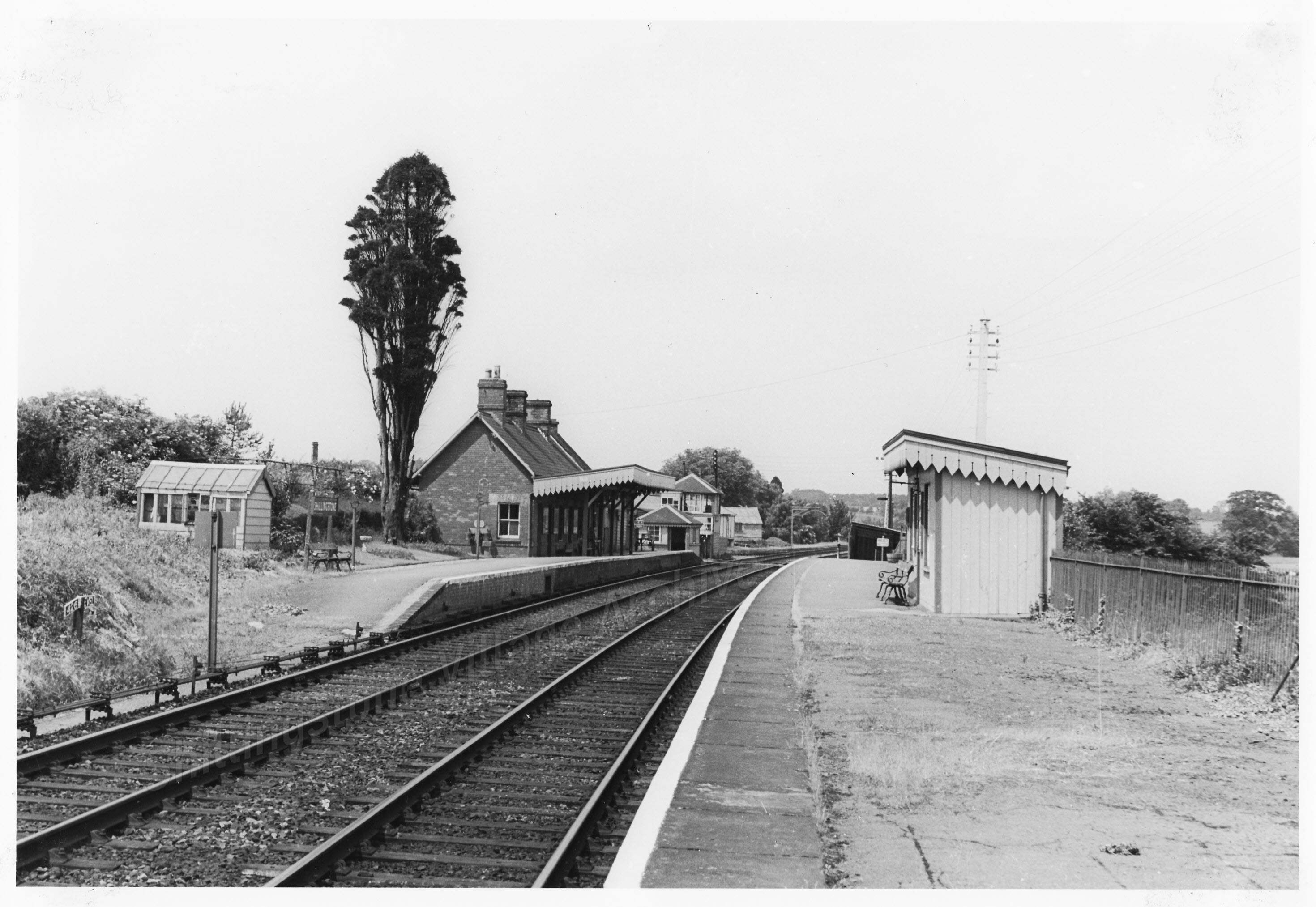 Shillingstone Station